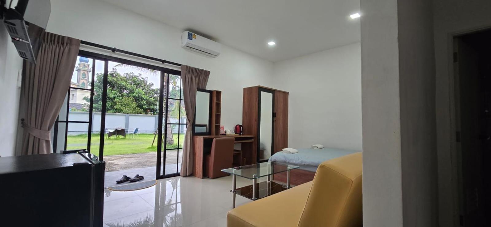 Taxim Residence Boutique Hotel Patong Exterior foto