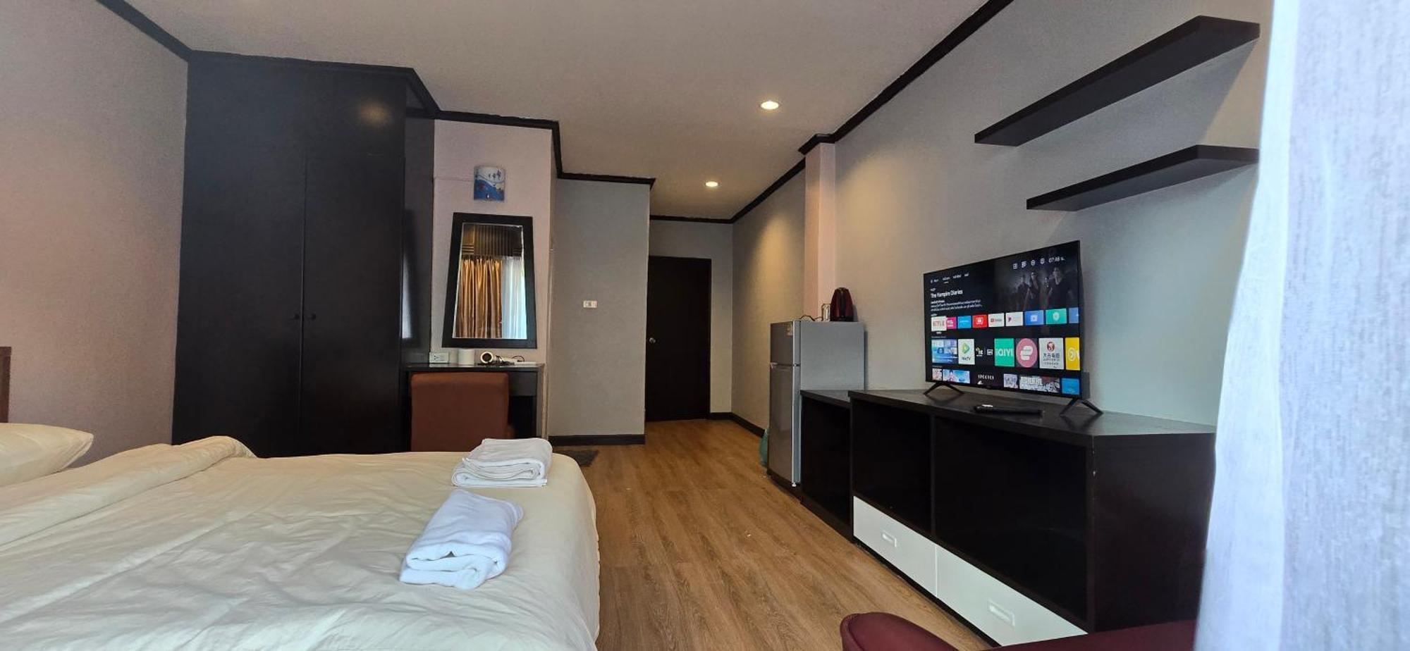 Taxim Residence Boutique Hotel Patong Exterior foto